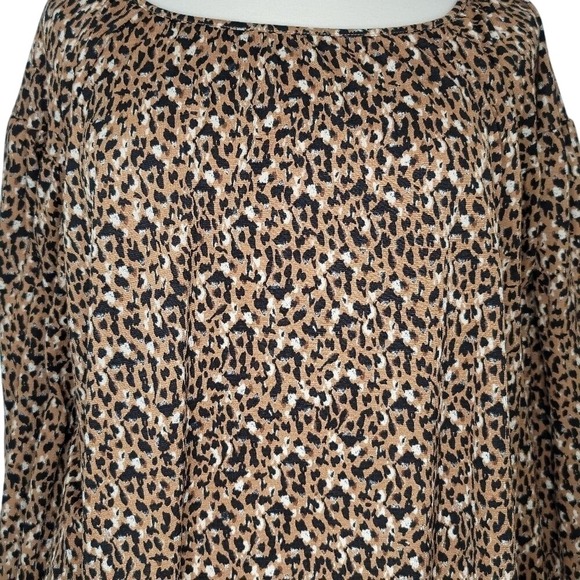 Ava & Viv Animal Print Blouse - Picture 4 of 9